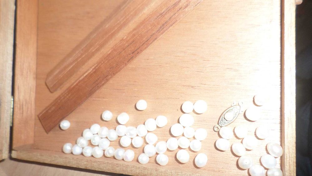 Perolas para uma pulseira