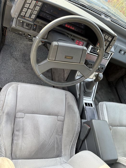 Mazda 929 coupe mazda 323 sedan automat