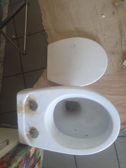 Meble łazienkowe Cersanit + 2x WC