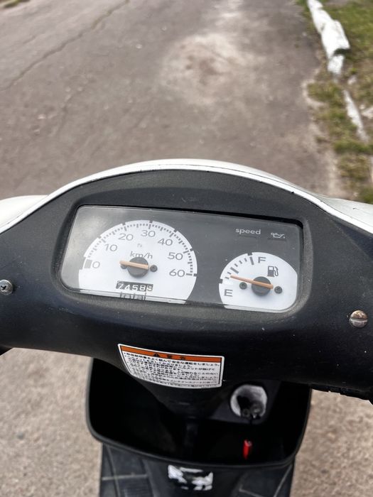 Продам скутер Suzuki lete 2