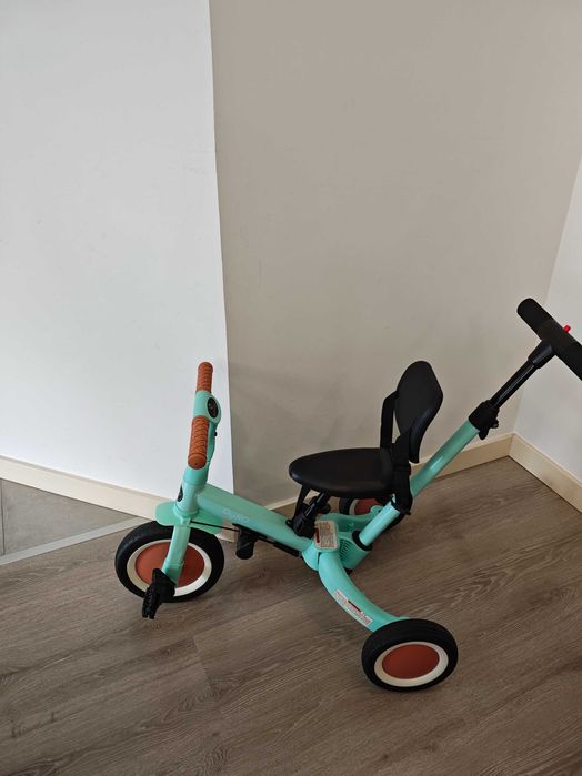 Triciclo Multifuncional Gyro Mint