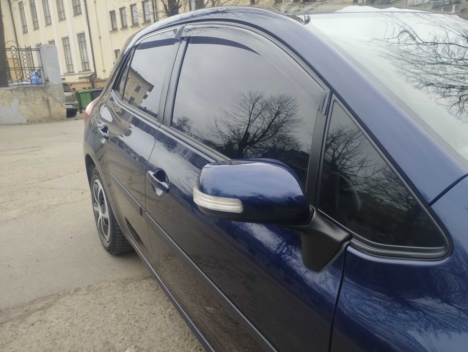 Toyota REStyling Life +