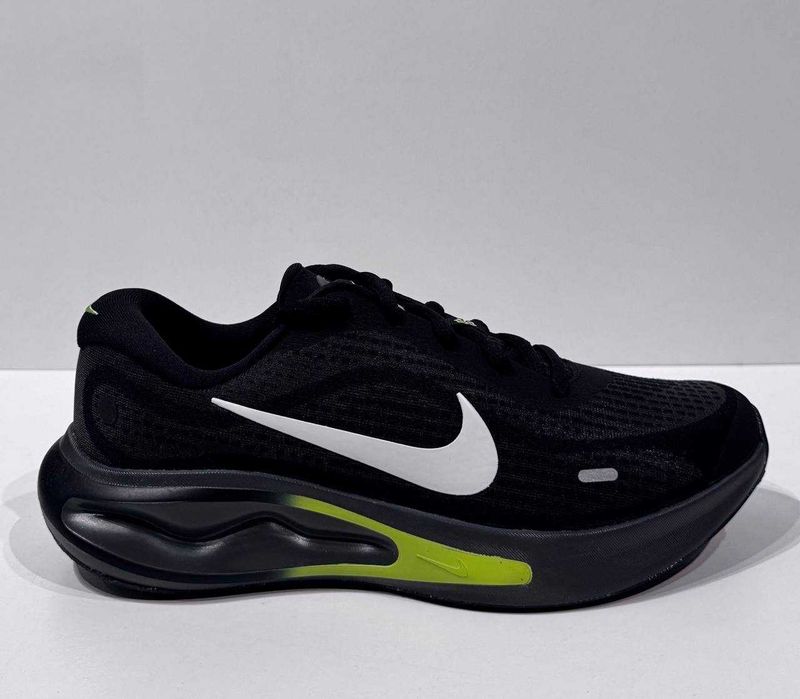 Кросівки чоловічі Nike Journey Run Нові Оригінал