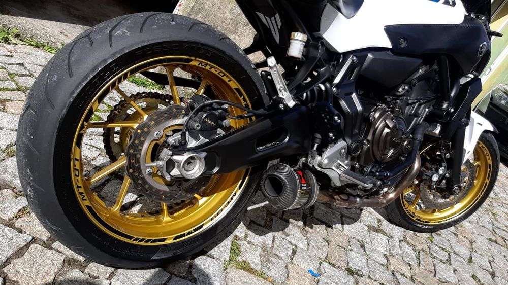 Mota Yamaha MT-07