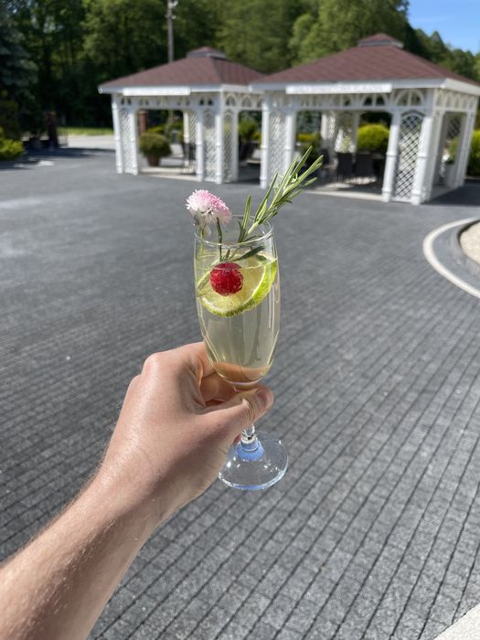 Barman na wesele, usługi barmańskie, mobilny drink bar