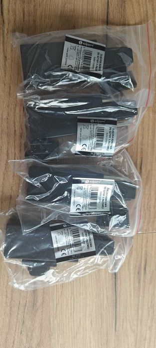 Złączki końcowe do szyny, czarne, X-LINE 16 sztuk