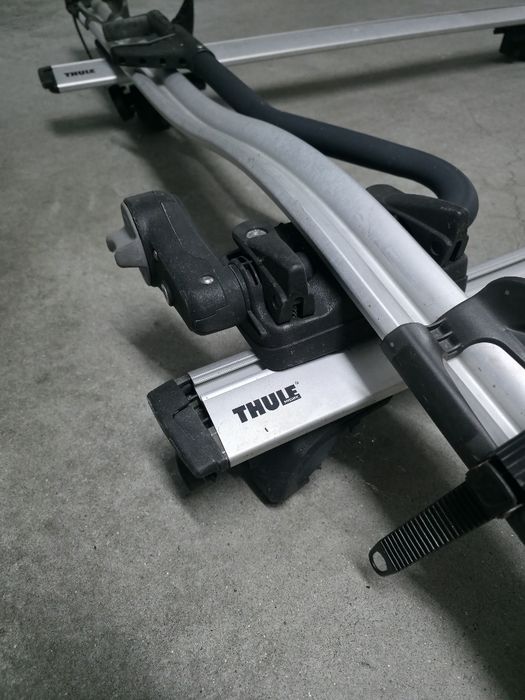 Thule wingbar +Thule ProRide 591