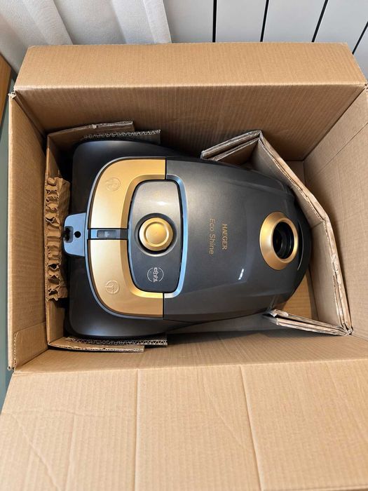 Aspirador HAEGER Eco Shine 700W 4L HEPA + caixa original