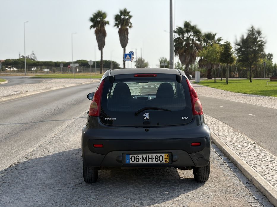 Peugeot 107 - 1.0 - 5 portas
