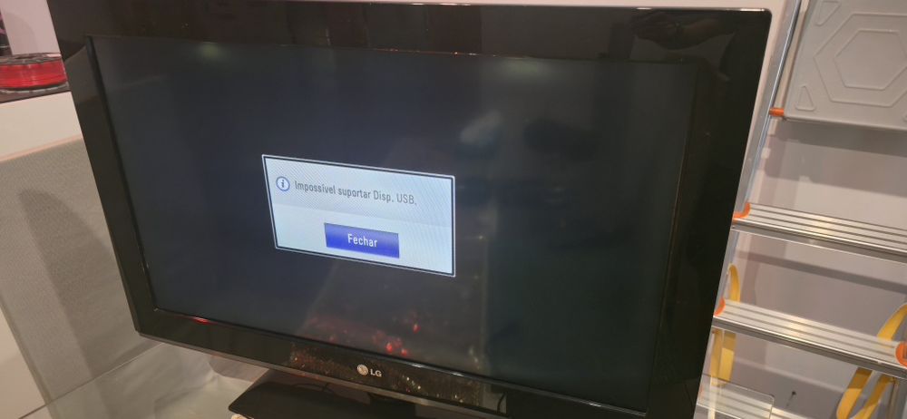 Televisão LG de 32 polegadas