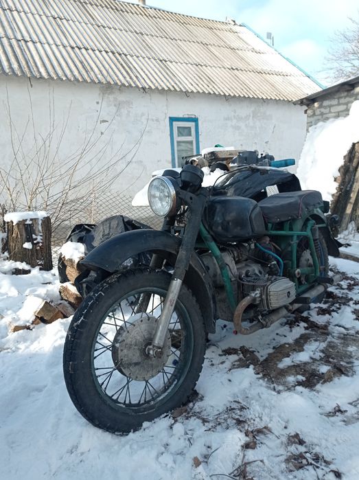Мт Днепр мотоцикл на полном боевом ходу економичен