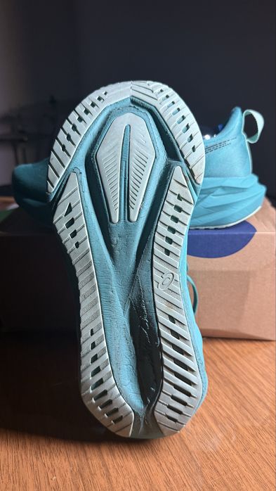 Asics Novablast 5 43.5