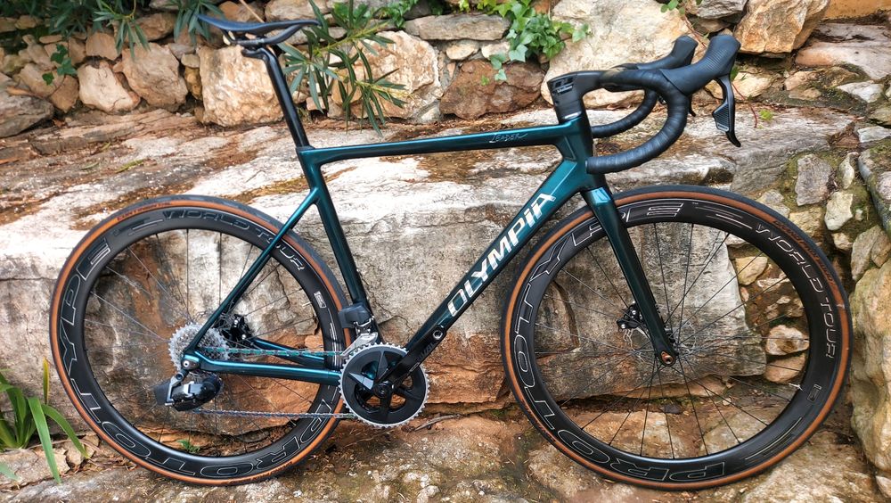 Olympia Leader Sram Rival AXS t54