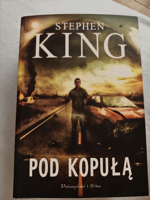 Książka - Steven King- Pod kopułą