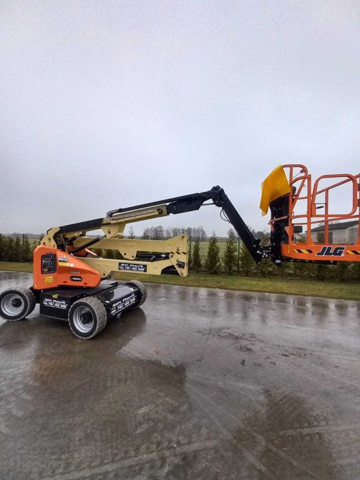 Podnośnik koszowy 16m JLG E450AJ Elektryczny
