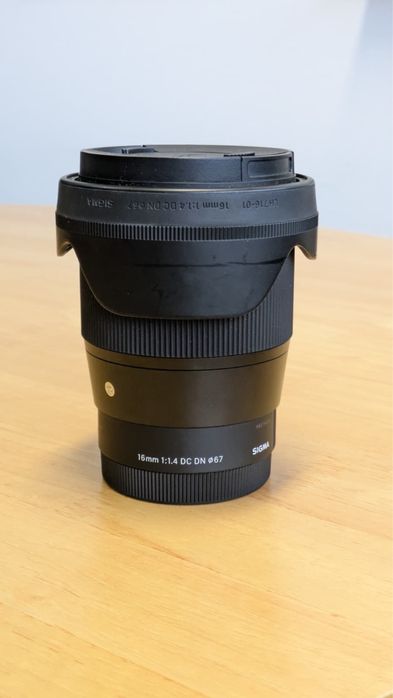 Sigma 16mm f/1.4 DC DN – Lente Grande Angular para Câmaras Sony