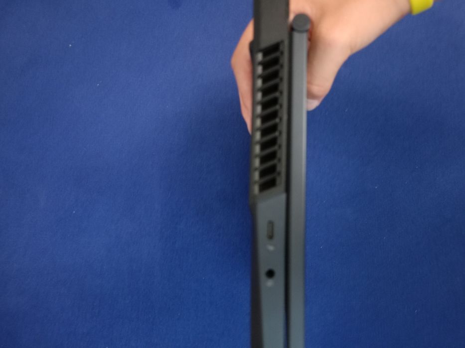 Laptop gejmingowy lenovo legion