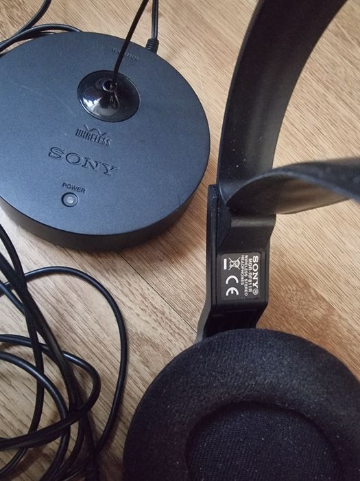 Słuchawki Sony MDRRF811RK bezprzewodowe