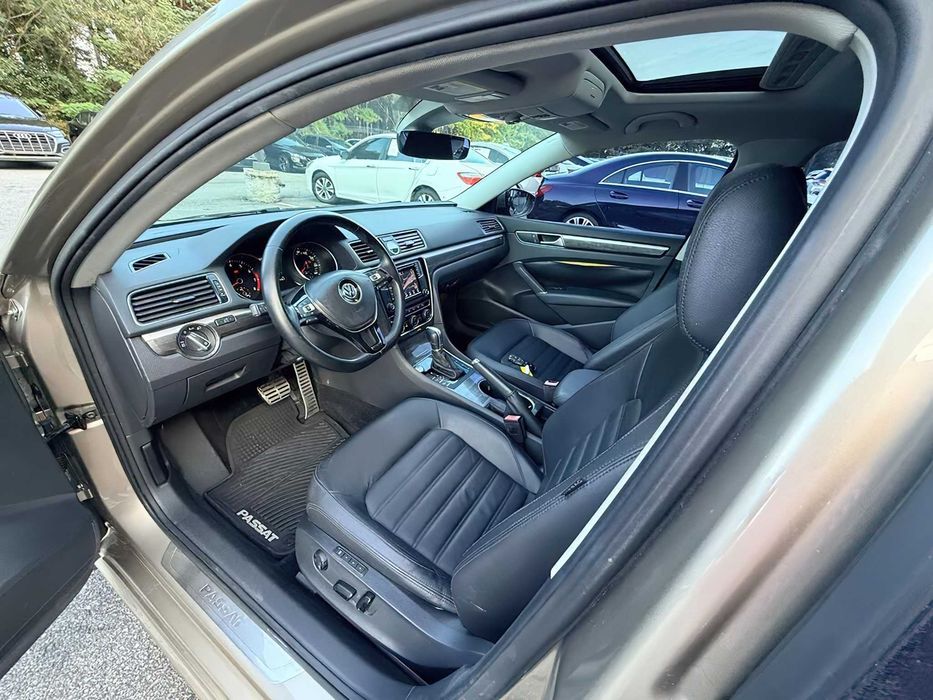 Volkswagen Passat      2016