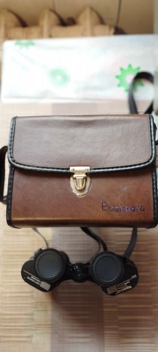 Бинокль. Tasco  zip. 7×35.zip FOCUS 2000. 420FT/1000YDS  14DM/1000 CM