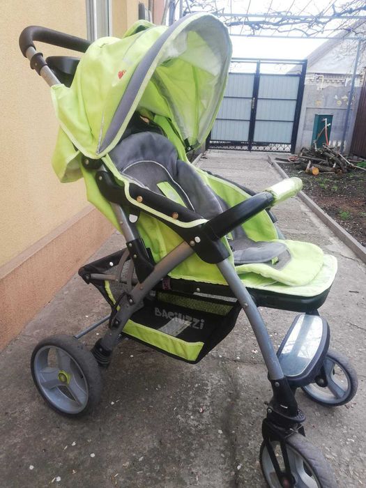 Коляска детская в отличном состоянии