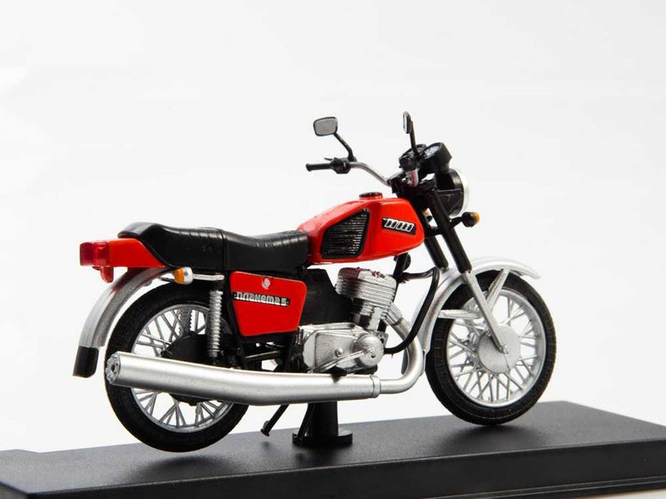 Журнал из серии Наши мотоциклы, №24 с моделью ИЖ-Планета 5 (1987)