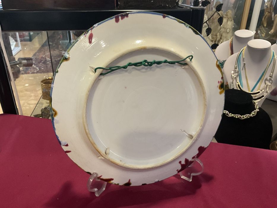 Prato majolica lagostim com 25 cm             Mais anúncios abaixo