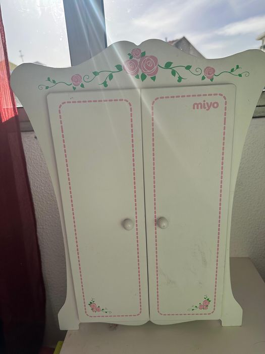 Roupeiro com cabides de El corte ingles