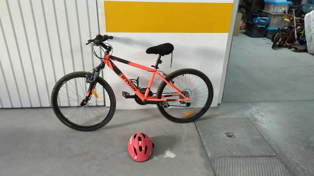 Bicicleta BTT Criança BTWIN ALLTerrain 24''x1.95 usada em bom estado