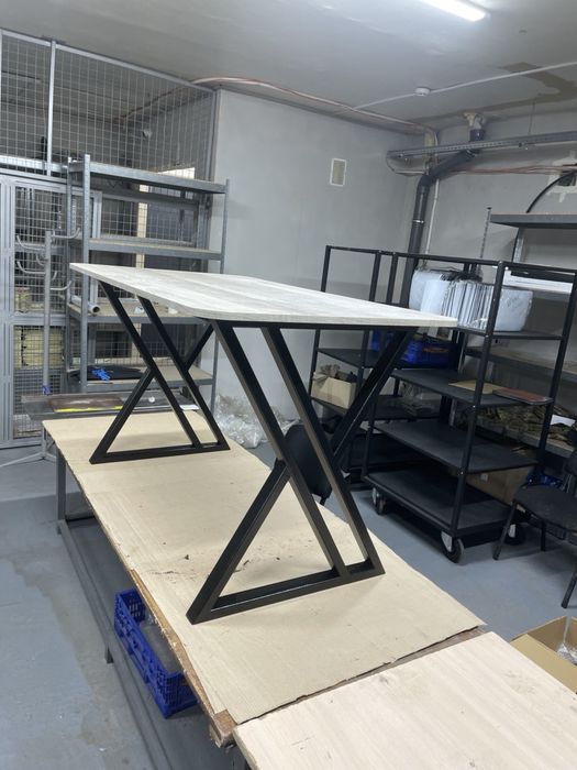 Стіл металевий (лофт)