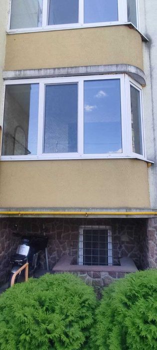 Вікна пластікові бу