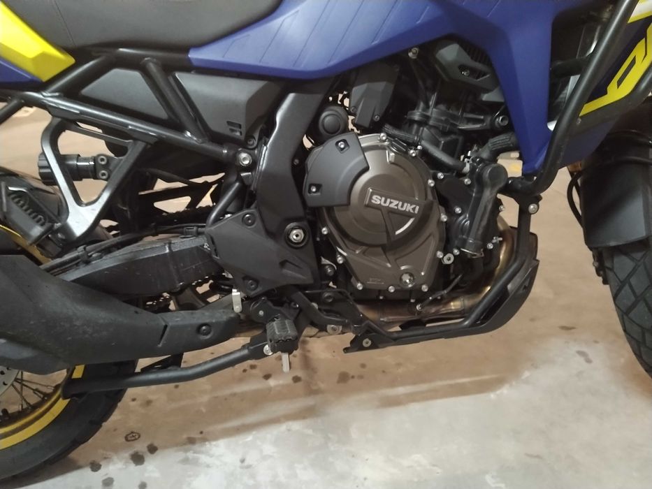 Suzuki v-strom 800DE