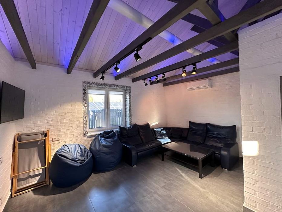 Оренда будинку, басейн, хамам