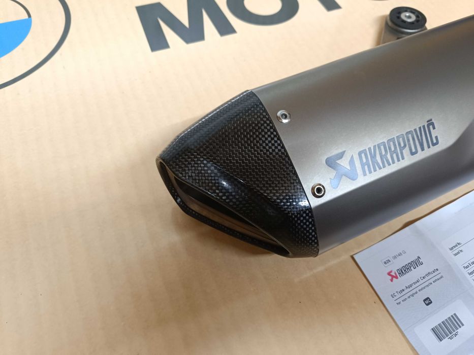 Ponteira Akrapovic BMW S1000XR K69 excelente estado