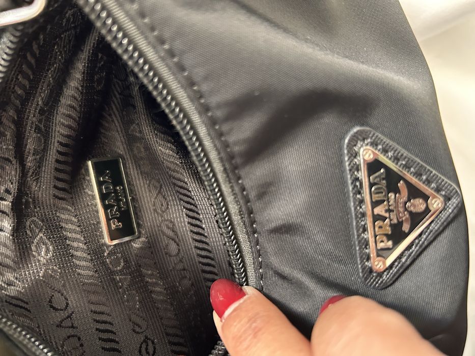 Carteira prada pequena pochete