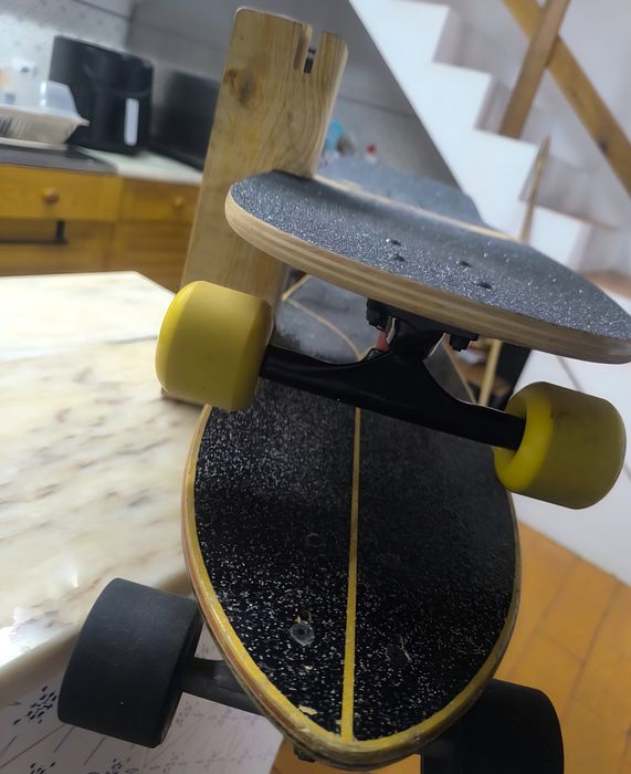 Suporte para skate/longboard