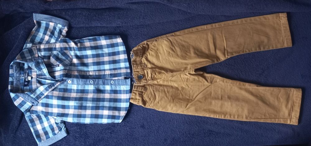 Рубашка. Джинси кольорові на хлопчика 2-3 р.