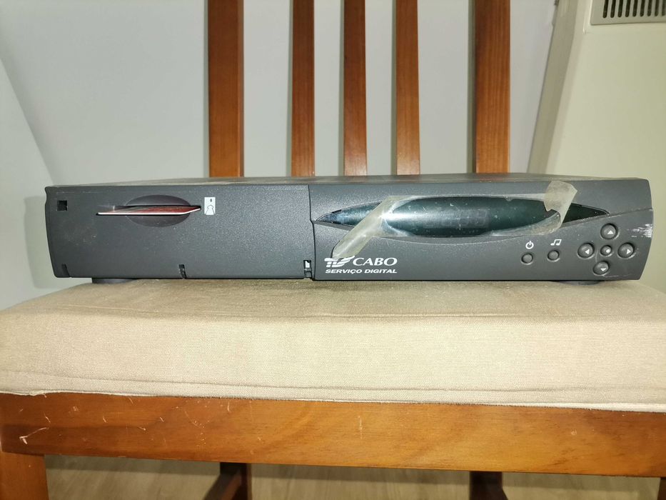 Digital Service Receiver, Cable TV64297622863617122