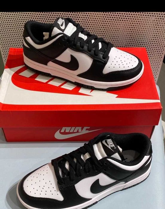 Nike Dunk Low Czarny R.40