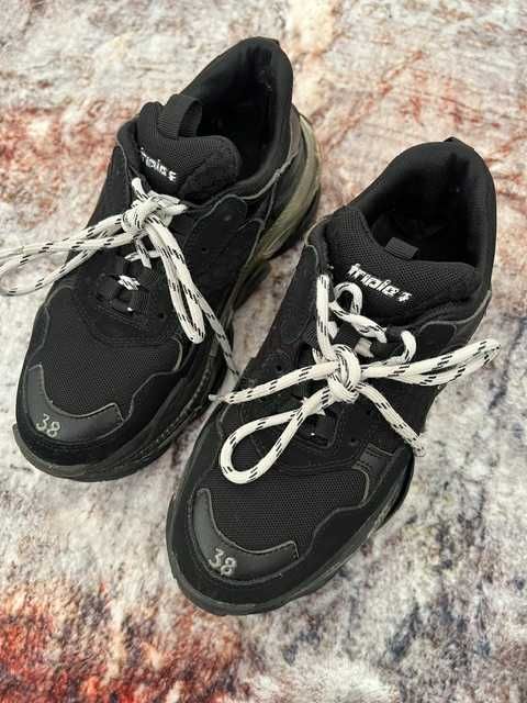 Кроссовки balenciaga triple