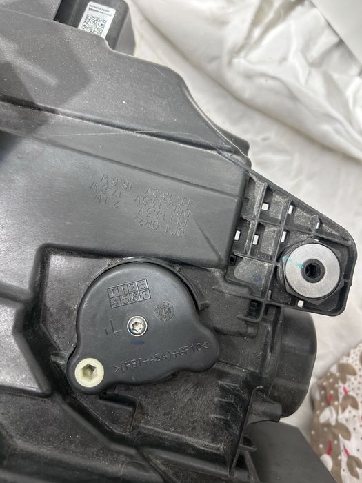 przedni lewy reflektor Matrix LED do Audi A3 / S3 / RS3(nr części:8Y0941035H)