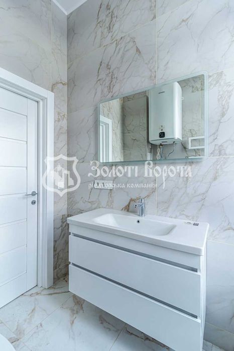 Квартира, 1к. Євроремонт. Дмитра Луценка, 2в, Голосієво