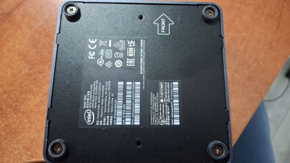 Intel NUC I5 7300U 16DDR4 500GB SSD