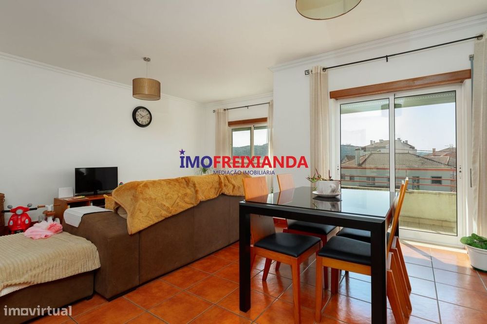 Apartamento em Freixianda