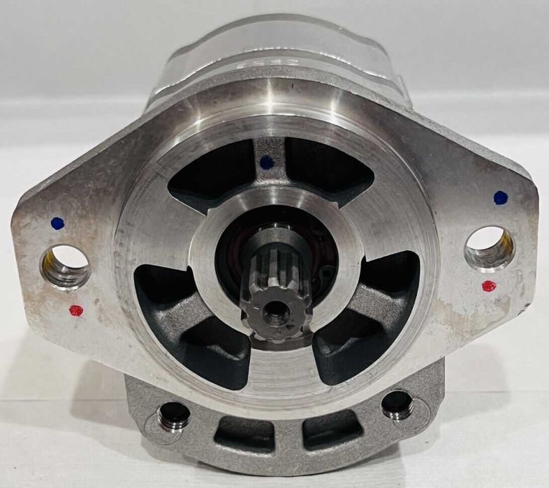 Pompa hydrauliczna kioti