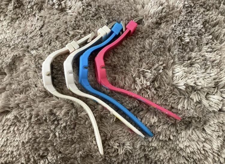 Relogio da One- varias braceletes