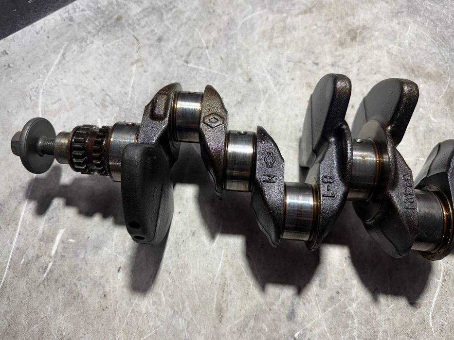 Колінчастий вал колінвал Nissan Qashqai J11 1.2 DIG-T 2757R