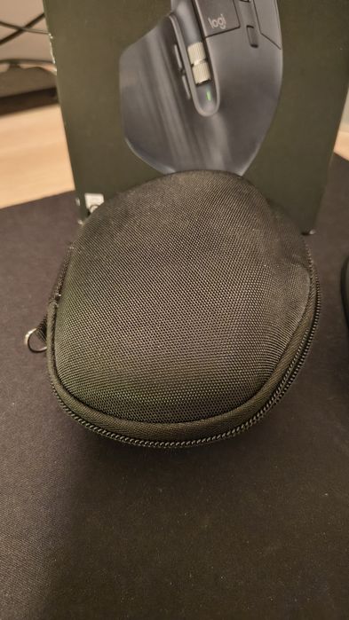 Logitech MX Master 3S + Etui + Gwarancja