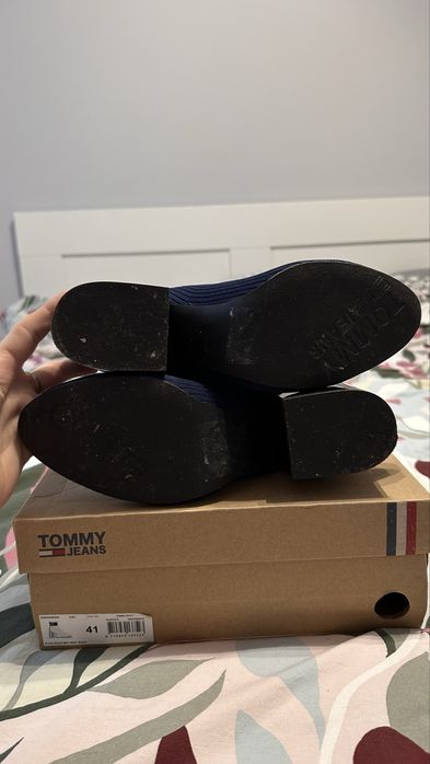 Botki Tommy Hilfiger rozm. 41