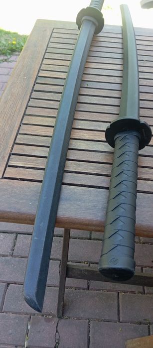 2 miecze treningowe bokken katana